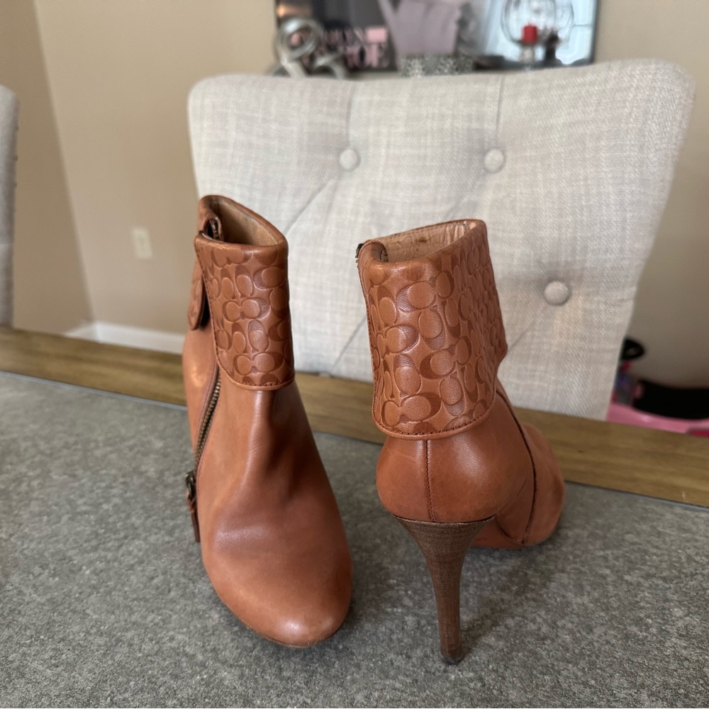 Coach Tan Leather Ankle Boots